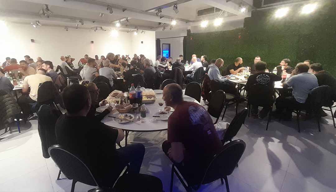 MAR DEL PLATA: CENA DE CAMARADERÍA CON AFILIADOS DE LA SECCIONAL thumbnail