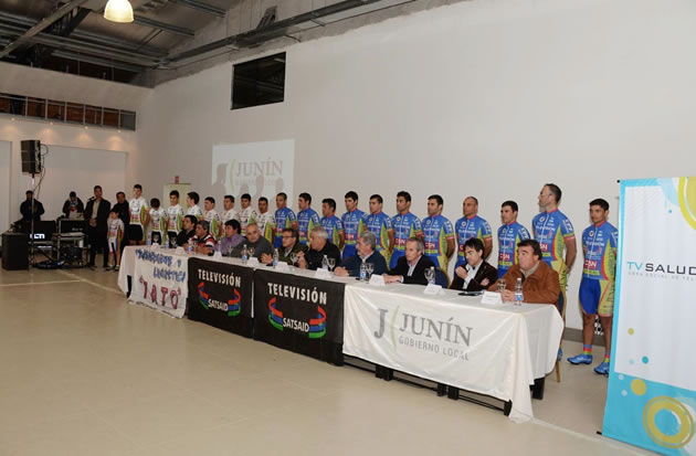 Se presentó el equipo de ciclismo del SATSAID
