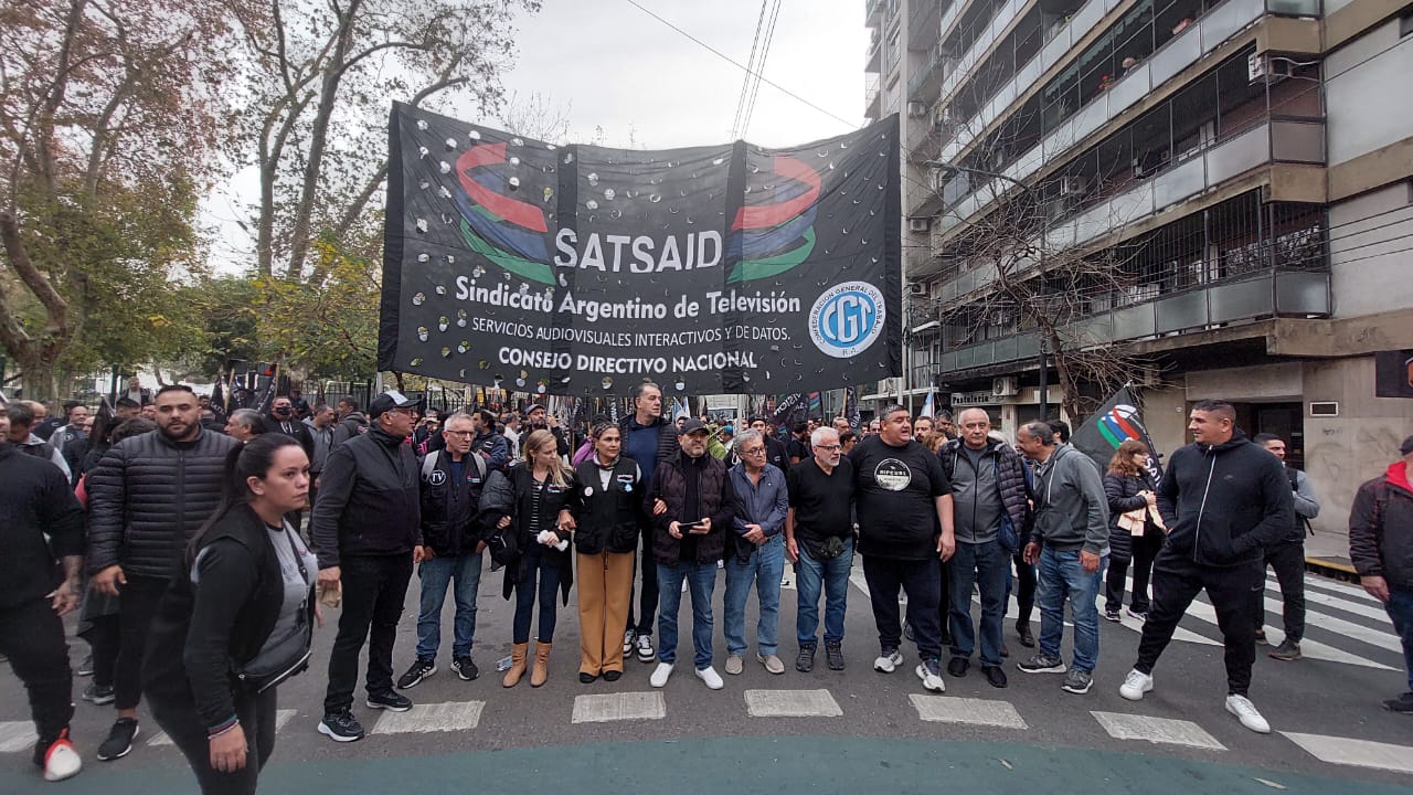 EL SATSAID SE MOVILIZÓ AL CONGRESO EN RECHAZO A LA LEY BASES 