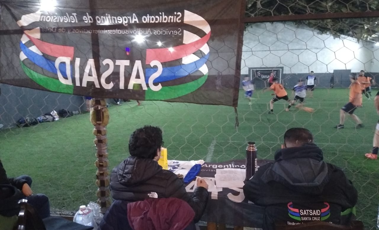 SANTA CRUZ: COMENZÓ EL TORNEO DE FÚTBOL 5