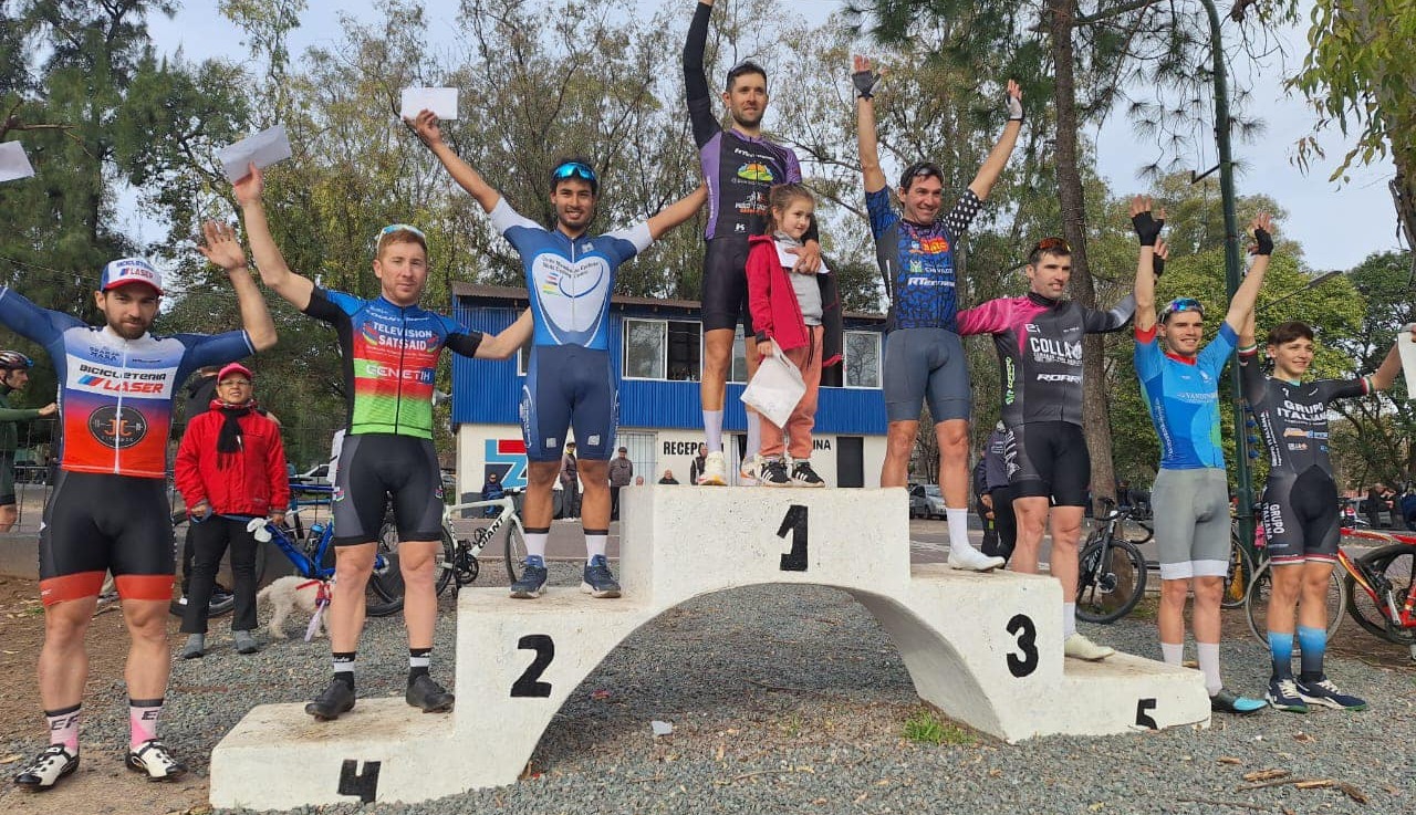 CICLISMO: EL SAT CONQUISTÓ EL QUINTO PUESTO EN LOMAS DE ZAMORA 