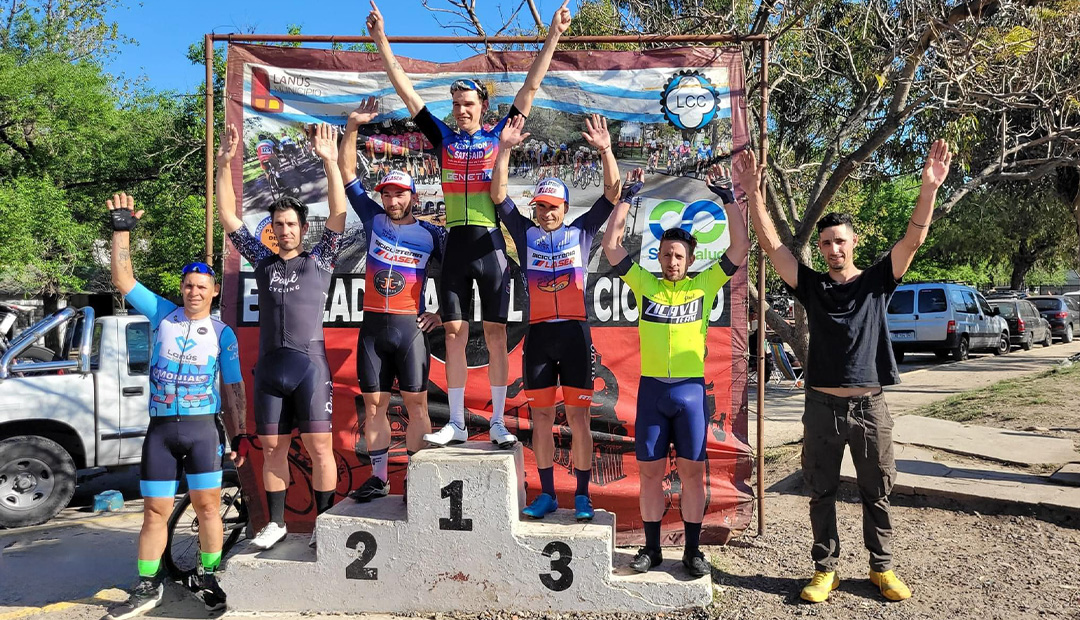 CICLISMO: EL SAT CONQUISTÓ LOS PODIOS DE LANÚS, LOMAS DE ZAMORA Y CHACABUCO 