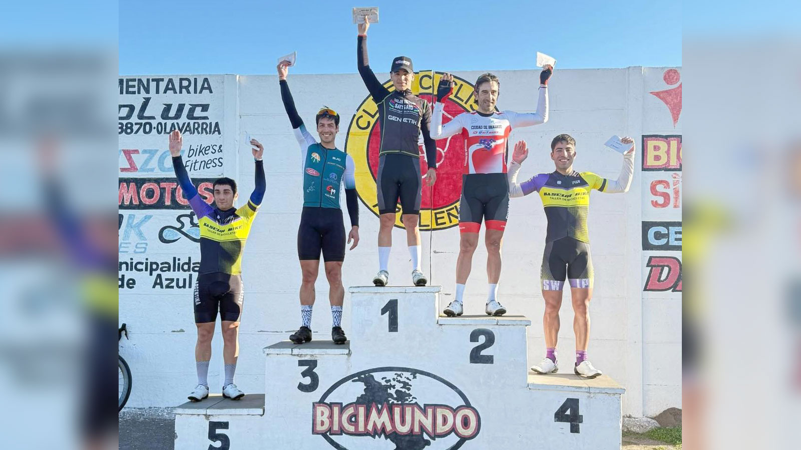 CICLISMO: AIRTON TRUMPIO CONQUISTÓ EL PRIMER PUESTO EN AZUL