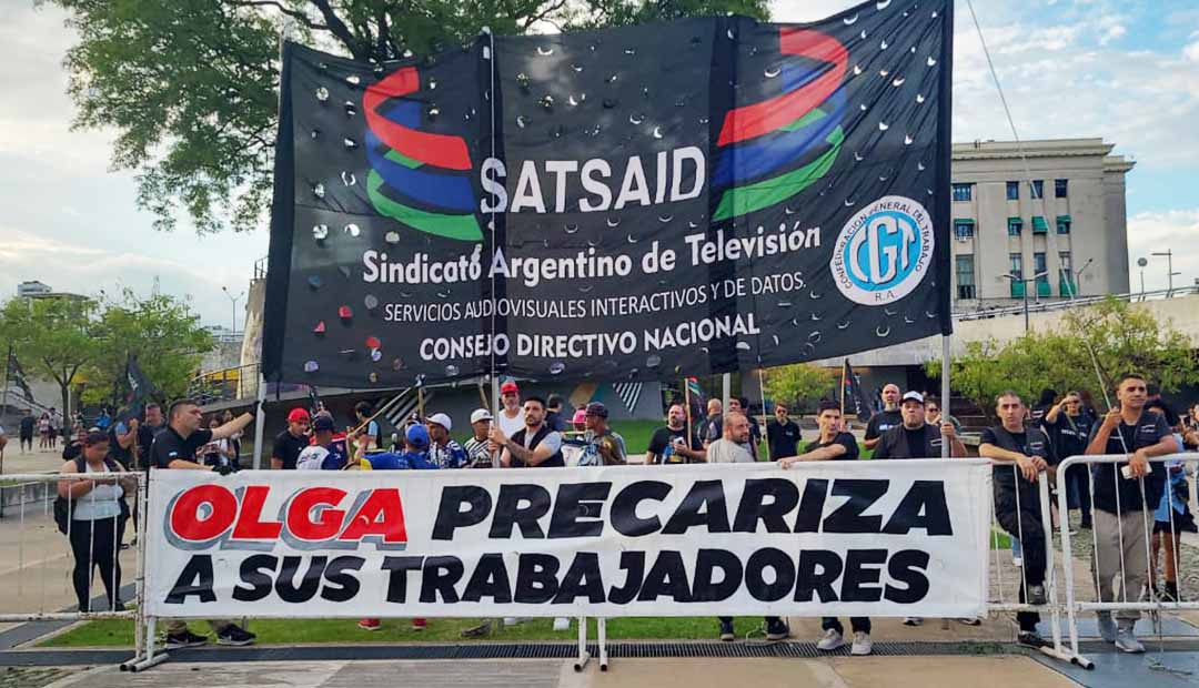 MOVILIZACIÓN A LOS MARTIN FIERRO DE STREAMING PARA DENUNCIAR LA PRECARIZACIÓN LABORAL EN OLGA