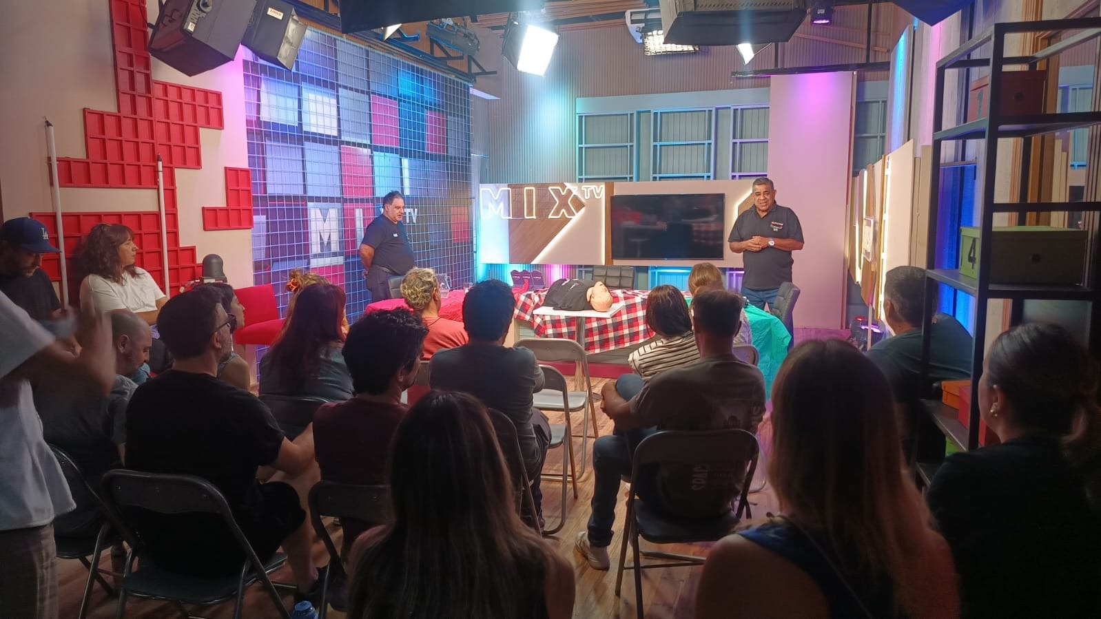 AMBA: CAPACITACIÓN DE HIGIENE Y SEGURIDAD EN KUARZO