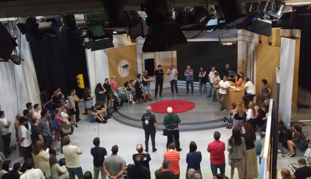 PARO DE 4 HORAS EL LUNES 15 DE DICIEMBRE EN DEFENSA DE LOS MEDIOS PÚBLICOS