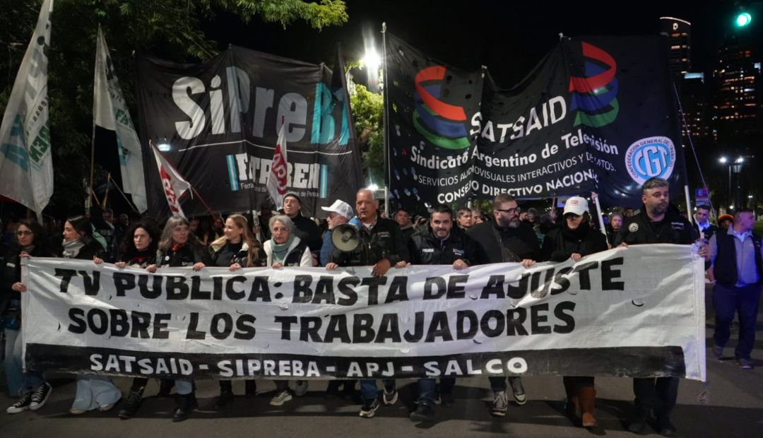 EL SATSAID SE MOVILIZÓ A LOS MARTÍN FIERRO EN DEFENSA DE LOS MEDIOS PÚBLICOS 