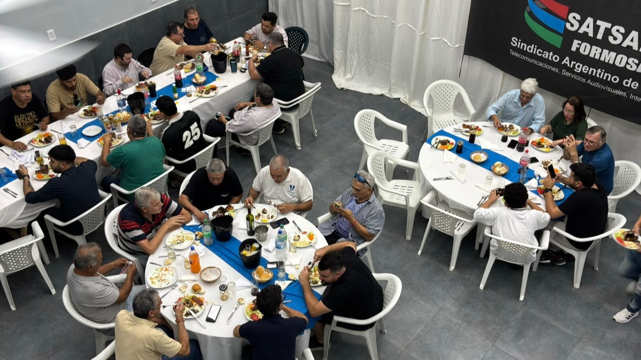 FORMOSA: FESTEJOS EN LA SECCIONAL POR EL DÍA DEL TRABAJADOR Y LA TRABAJADORA DE TELEVISIÓN Y TELECOMUNICACIONES
