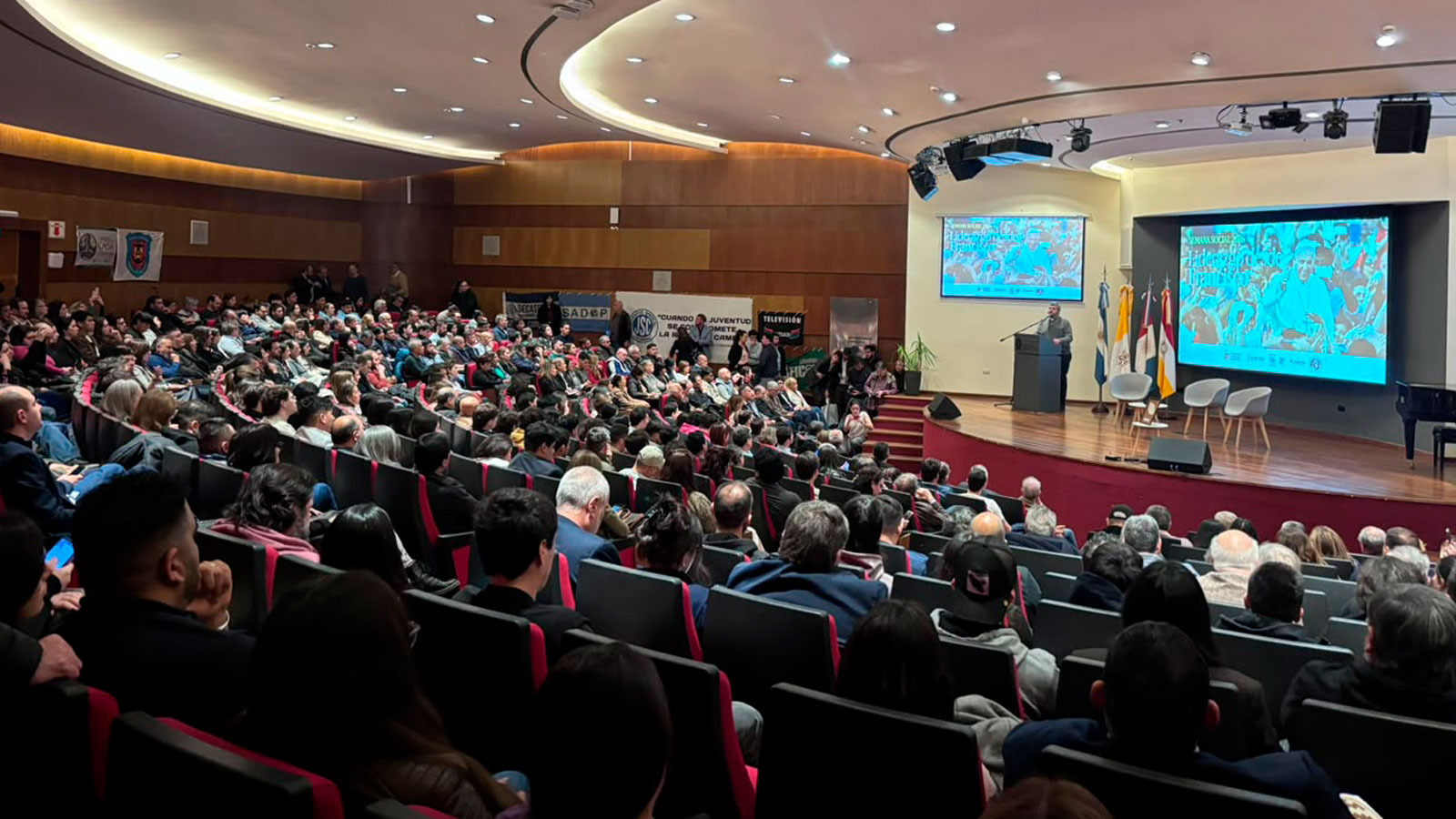 CÓRDOBA: SATSAID PRESENTE EN LA SEMANA SOCIAL “LIDERAZGO DESDE FRANCISCO” 