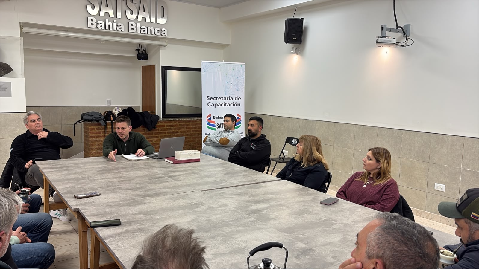 BAHÍA BLANCA: REUNIÓN DE COMISIÓN EJECUTIVA